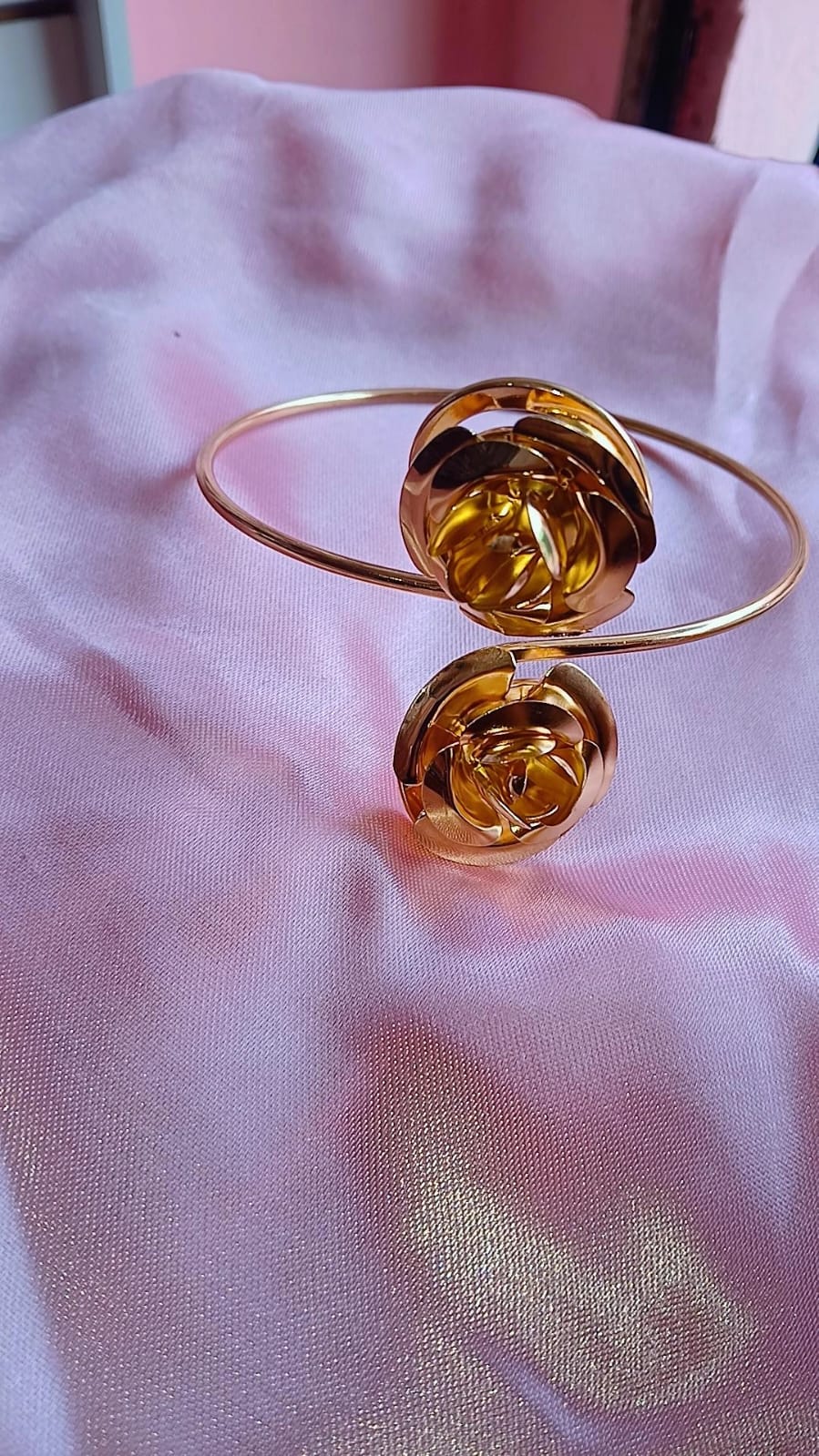 Bracelete Com Flor